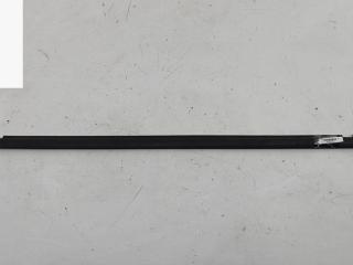 Молдинг стекла двери задней левой наружный Volkswagen Passat B4 1995, 1.6 л., бензин, МКПП, синий, универсал