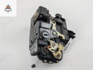 замок двери задней правой Volkswagen Passat B5 1999, 1.6 л., бензин, МКПП, синий, универсал, 3B4839016A