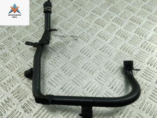 трубка охлаждающей жидкости Volkswagen Golf 5 поколение 2005, 2.0 л., бензин, МКПП, 06F121492B