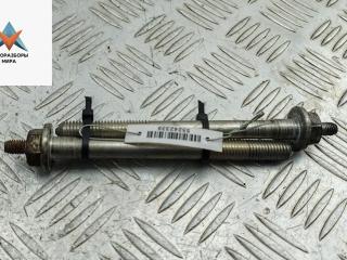 Болт крепления Skoda Fabia 2 поколение (5J) [рестайлинг] 2011, 1.2 л., бензин, МКПП, серый, универсал