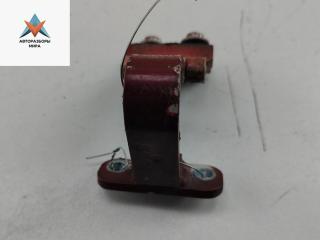 петля крышки багажника Volkswagen Passat B4 1994, 333827301A