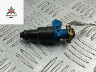 форсунка Volkswagen Passat B5 1997, 1.6 л., бензин, МКПП, серый, седан, 06B133551