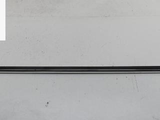 Молдинг стекла двери задней левой наружный Volkswagen Passat B5 [рестайлинг] 2002, 2.0 л., бензин, МКПП, серый, универсал, 3B4839475