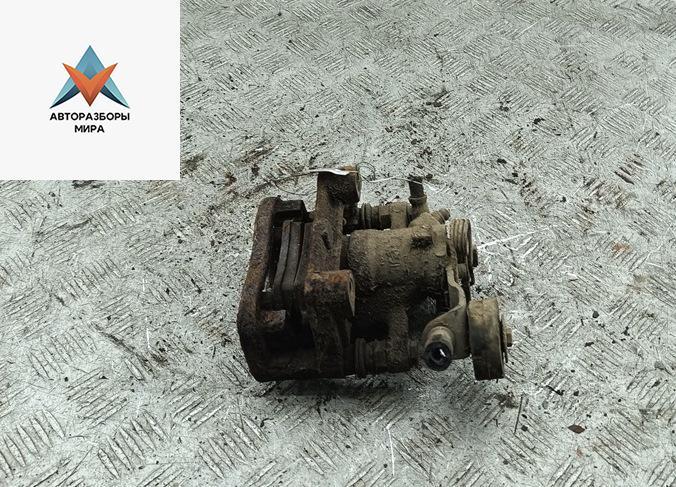 суппорт задний правый Opel Astra G 1999, 1.6 л., бензин, МКПП, чёрный, универсал - фото №1