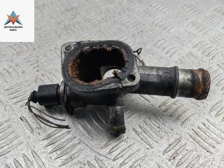 фланец (тройник) системы охлаждения Volkswagen Passat B5 [рестайлинг] 2003, 1.9 л., дизель, МКПП, серый, универсал, 038121133A