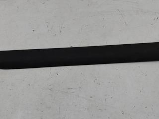 молдинг двери передней левой Volkswagen Passat B5 [рестайлинг] 2001, 2.0 л., бензин, МКПП, чёрный, универсал, 3B0854939B