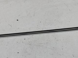 Молдинг стекла двери наружный Volkswagen Passat B5 [рестайлинг] 2001, 2.0 л., бензин, МКПП, чёрный, универсал, 3B0837477