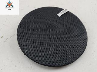 Сетка (решетка) динамика Volkswagen Golf 3 поколение 1992, 1.6 л., бензин, МКПП, красный, хетчбэк 5 дв., 1H4867149