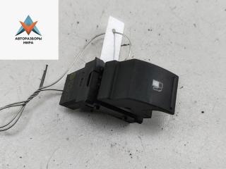 Кнопка открывания лючка топливного бака Volkswagen Golf 5 поколение 2007, 1.4 л., бензин, МКПП, серый, хетчбэк 3 дв., 7L6959833B