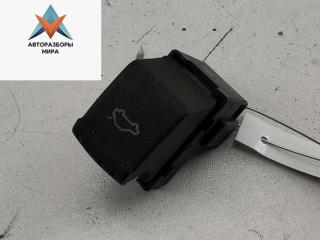 кнопка открытия багажника Volkswagen Passat B5 [рестайлинг] 2001, 2.0 л., бензин, МКПП, чёрный, универсал, 1J0959831A