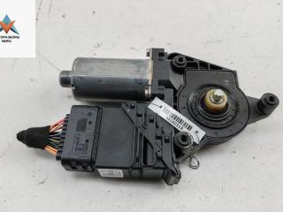 моторчик стеклоподъемника задний правый Volkswagen Passat B5 [рестайлинг] 2001, 2.0 л., бензин, МКПП, чёрный, универсал, 3B9839752BD