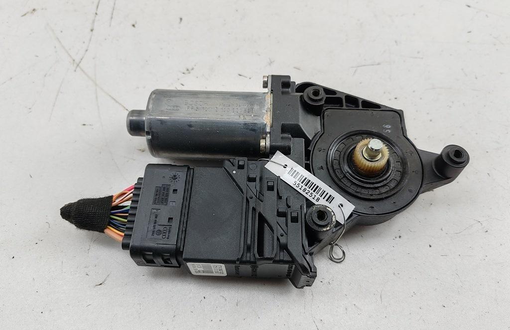 моторчик стеклоподъемника задний правый Volkswagen Passat B5+ (GP) 2001, 2.0 л., бензин, МКПП, чёрный, универсал, 3B9839752BD
