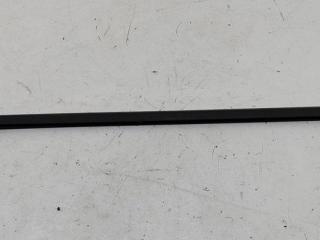 Молдинг стекла двери наружный Volkswagen Passat B6 2008, 2.0 л., дизель, МКПП, чёрный, универсал