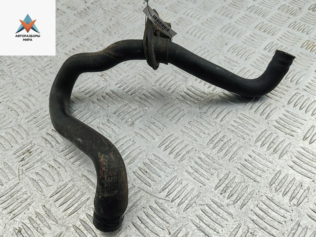 патрубок отопителя (печки) Audi A4 B5 1997, 1.6 л., бензин, 8D0819371B - фото №1