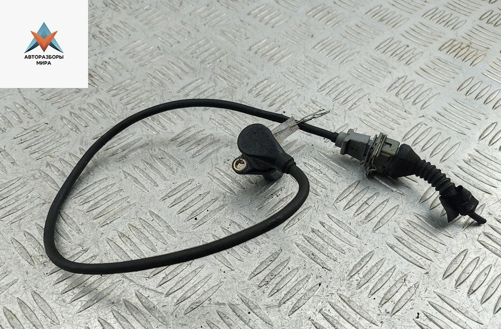 датчик коленвала Audi A4 B5 1997, 1.6 л., бензин, МКПП, красный, седан, 050906433 - фото №1