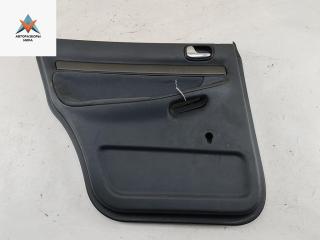 обшивка двери задняя левая Audi A4 B5 1997, 1.6 л., бензин, МКПП, красный, седан, 8D5867305