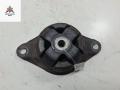 подушка крепления двигателя Audi 100 С3 1987, 1.8 л., бензин, МКПП, красный, седан, 443199381 - фото №2