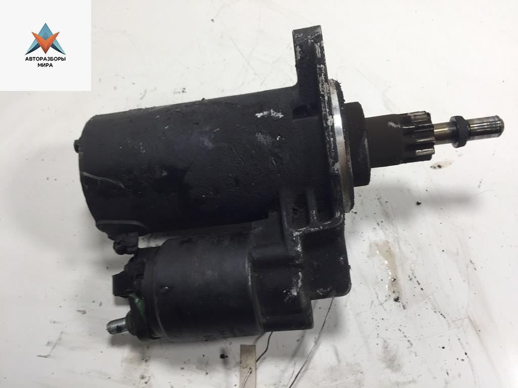 стартер Volkswagen Passat B3 1992, 1.8 л., бензин, МКПП, зелёный, седан - фото №1