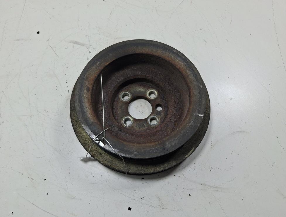 шкив коленвала Audi 100 C3 1987, 1.8 л., бензин, МКПП, красный, седан