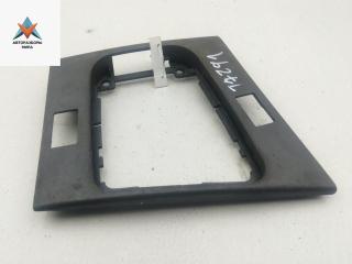 консоль салона (центральная часть) BMW 3 серия E46 [рестайлинг] 2002, 2.5 л., бензин, МКПП, серый, седан, 8211465