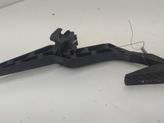 педаль Audi 80 8C/B4 1991, 2.0 л., бензин, МКПП, белый, седан, 893721653B