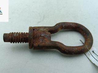 крюк буксировочный Ford Fusion 1 поколение 2004, 1.4 л., бензин, МКПП, серый, хетчбэк 5 дв.