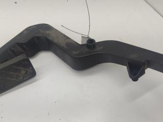 педаль Audi A6 4B/C5 1998, 1.8 л., бензин, МКПП, серый, седан, 8D1721512F