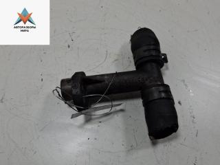 фланец (тройник) системы охлаждения Volkswagen Transporter T4 1997, 2.4 л., дизель, МКПП, жёлтый, микроавтобус, 074121145B