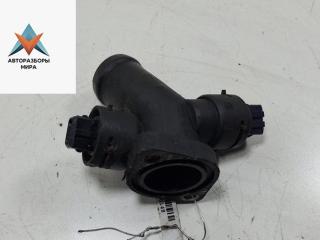 фланец (тройник) системы охлаждения Volkswagen Transporter T4 1997, 2.4 л., дизель, МКПП, жёлтый, микроавтобус