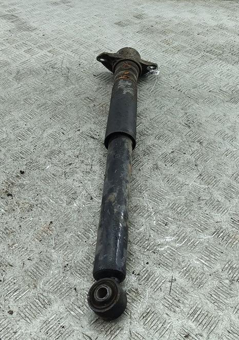 амортизатор задний правый Volkswagen Passat B6 2008, 2.0 л., дизель, МКПП, коричневый, универсал