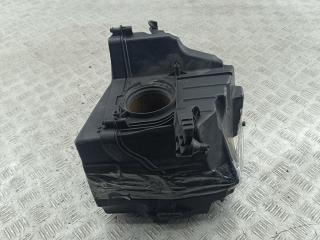 корпус воздушного фильтра Ford Focus II 2009, 1.6 л., дизель, МКПП, чёрный, универсал