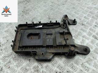 полка аккумулятора Volkswagen Passat B6 2008, 2.0 л., дизель, МКПП, чёрный, универсал