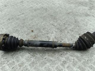 полуось передняя правая (приводной вал, ШРУС) Volkswagen Passat B5 1998, 1.8 л., бензин, МКПП, серый, седан