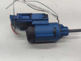 Датчик (включатель) стоп-сигнала Audi A6 4B/C5 [рестайлинг] 2003, 2.5 л., дизель, МКПП, серый, универсал, 1J0927189E