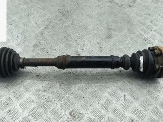 полуось передняя левая (приводной вал, ШРУС) Volkswagen Passat B5 [рестайлинг] 2001, 2.0 л., бензин, МКПП, серый, седан