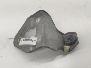 кронштейн (крепление) Audi A4 B7 2004, 2.0 л., бензин, МКПП, синий, седан