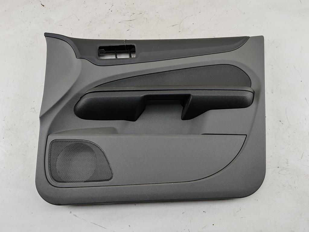 обшивка двери передняя правая Ford Focus II 2009, 1.4 л., бензин, МКПП, красный, универсал, 4M51A23942C