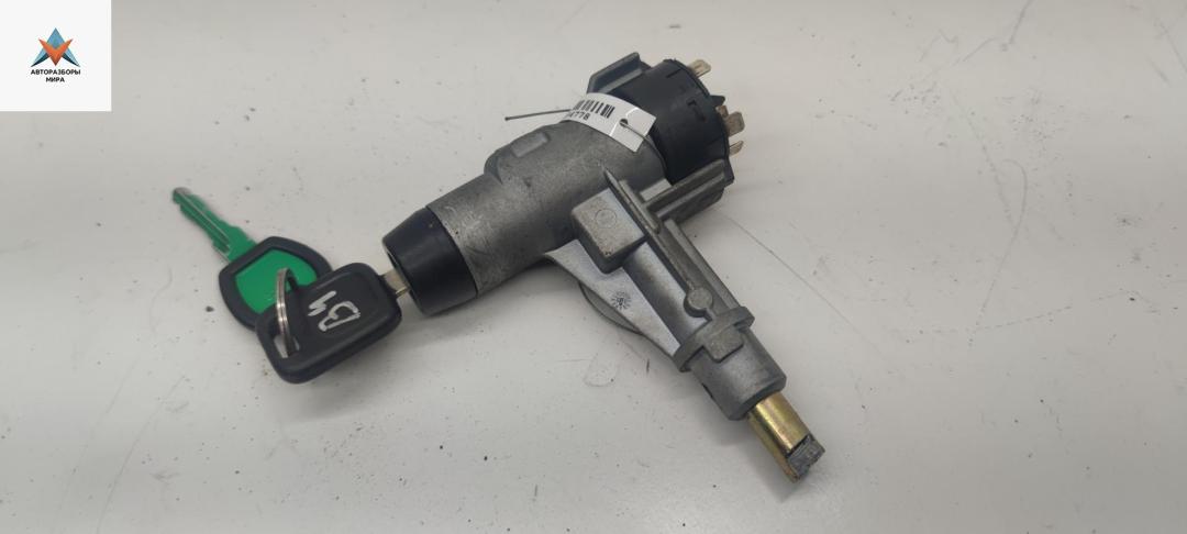 замок зажигания Audi 80 8C/B4 1991, 2.0 л., бензин, МКПП, белый, седан, 893905851D - фото №1