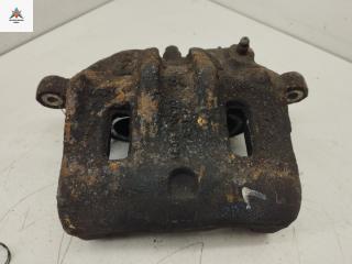 суппорт передний левый Kia Sorento 1 поколение 2004, 2.5 л., дизель, МКПП, серый, внедорожник 5 дв.