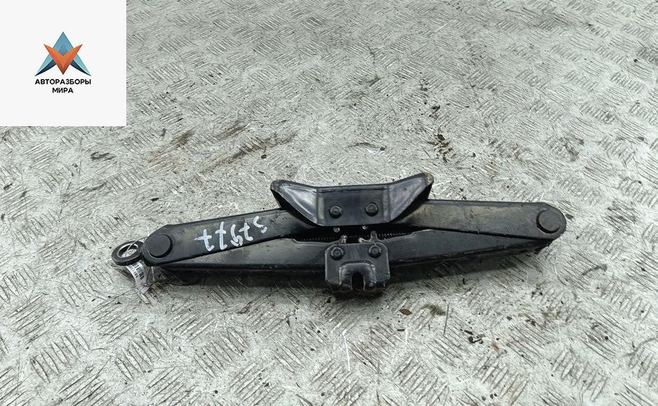 домкрат Nissan Primera P11 2000, 1.8 л., бензин, МКПП, серый, универсал, 99550BM400 - фото №1