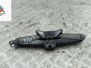 домкрат Nissan Primera P11 2000, 1.8 л., бензин, МКПП, серый, универсал, 99550BM400