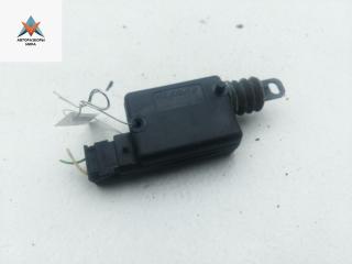 Активатор (привод) замка двери задней левой Dacia (Renault) Sandero I 2011, 1.5 л., дизель, МКПП, белый, хетчбэк 5 дв.