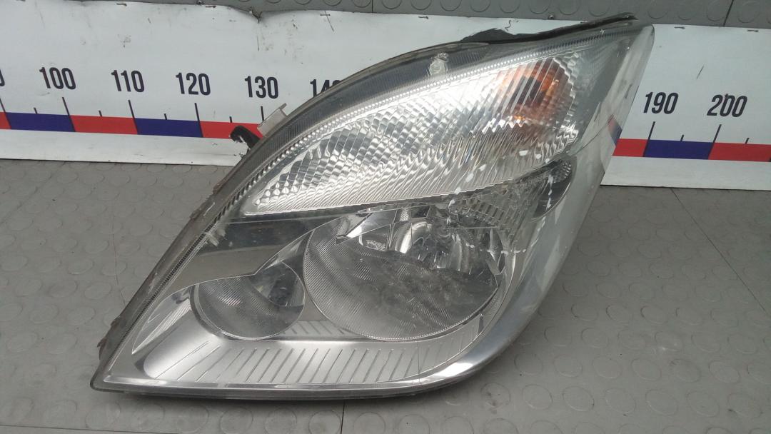 фара левая Mercedes-Benz Sprinter 2 поколение (W906) 2007, 2.2 л., CDI 209/309/409, дизель, АКПП, микроавтобус - фото №1