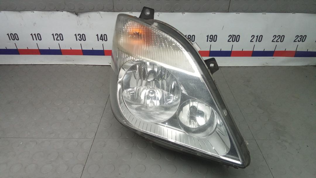 фара правая Mercedes-Benz Sprinter 2 поколение (W906) 2007, 2.2 л., CDI 209/309/409, дизель, АКПП, микроавтобус - фото №1