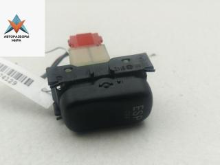 кнопка (выключатель) Mercedes-Benz E-Класс W210/S210 [рестайлинг] 2002, 2.0 л., бензин, АКПП, чёрный, универсал, 2108213551