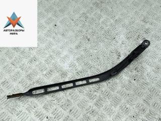 Щеткодержатель (поводок стеклоочистителя) передний SEAT Toledo 3 поколение 2005, 1.6 л., бензин, МКПП, серый, хетчбэк 5 дв.