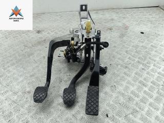 узел педальный (блок педалей) Volkswagen Passat B5 1997, 1.6 л., бензин, МКПП, серый, седан