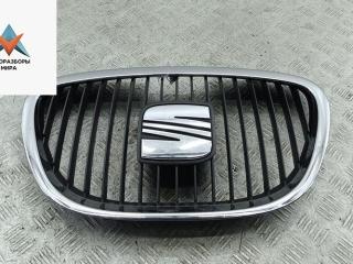 решетка радиатора SEAT Toledo 3 поколение 2005, серый, хетчбэк 5 дв.