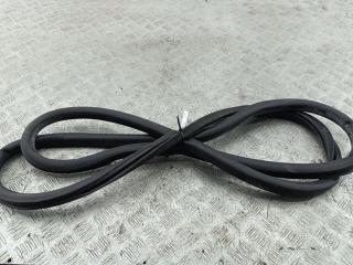 уплотнитель двери Volkswagen Passat B6 2008, 2.0 л., дизель, МКПП, синий, универсал