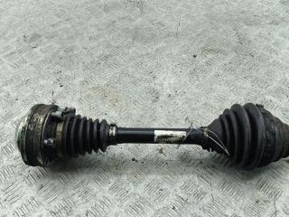 полуось передняя левая (приводной вал, ШРУС) Volkswagen Passat B6 2008, 2.0 л., дизель, МКПП, коричневый, универсал